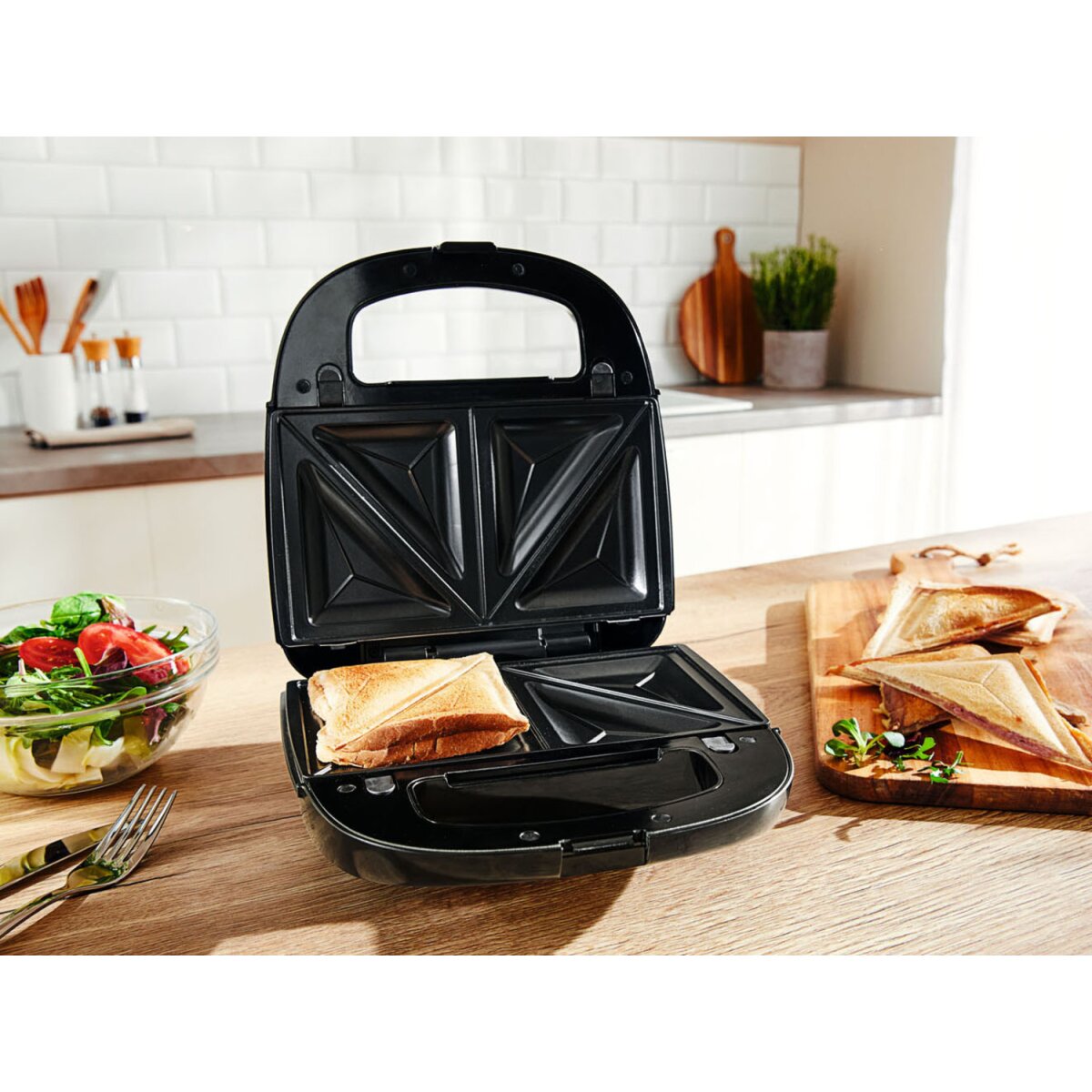 SILVERCREST® KITCHEN TOOLS Sandwichmaker »SSMW 750 D2«, 750 W - B-Ware sehr  gut, 16,99 €