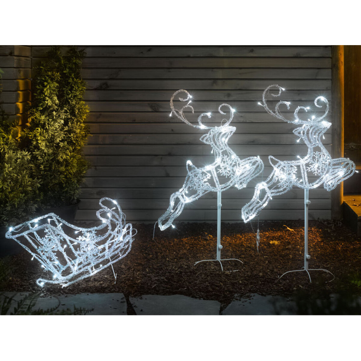 LIVARNO home 3D-Lichtfiguren, 3 tlg. mit 120 LEDs - B-Ware sehr gut, 61,99 € | Gartenbeleuchtung