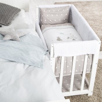 roba Stuben- & Beistellbett Indibär 4 in 1, Babybett, Wiege & Kinderbank, weiß - B-Ware neuwertig