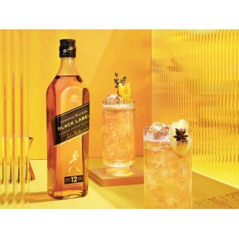Johnnie Walker Black Label Blended Scotch Whisky 12 Jahre...