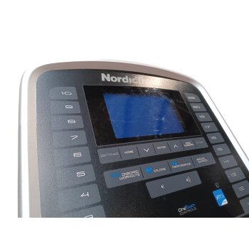 NordicTrack “SE3i” Ellipsentrainer - B-Ware Transportschaden