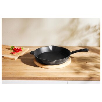 SILVERCREST® Pfanne Gusseisen 30 cm mit Ausgießer (Schwarz) - B-Ware sehr gut