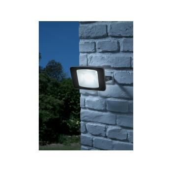 LIVARNO® LED-Außenstrahler, integrierter Sensor...