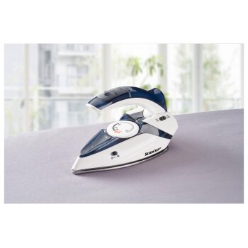 SILVERCREST® Reise-Dampfbügeleisen mit Klappgriff Dampfbügeleisen, Reise-, mit Klappgriff Reise-Dampfbügeleisen, klappbar - B-Ware