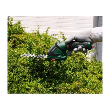 PARKSIDE® 4 V Akku-Gras- und Strauchschere »PGSA 4 C4«, mit Ladegerät - B-Ware sehr gut