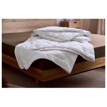 LIVARNO® Ganzjahres Bettdecke, 240 x 220 cm - B-Ware neuwertig