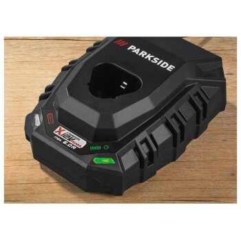 PARKSIDE PERFORMANCE® 12 V / 6 A Akku-Ladegerät...